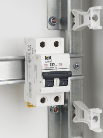 ARMAT Автоматический выключатель M06N 2P C 63А IEK фото в интернет-магазине БелЭлектрикМонтаж