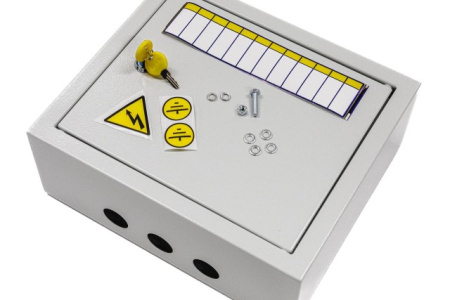 TITAN 3 Корпус металлический ЩРн-12 (265х310х120мм) IP31 IEK