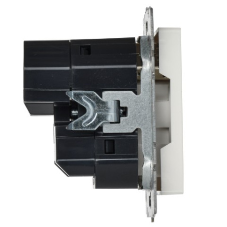 BRITE Розетка 1-местная с заземлением с защитными шторками 16А с USB A+C 18Вт РЮш11-1-БрБ белый IEK