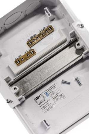 KREPTA 3 Корпус пластиковый  ЩРВ-П- 6 IP41 белый ИЭК