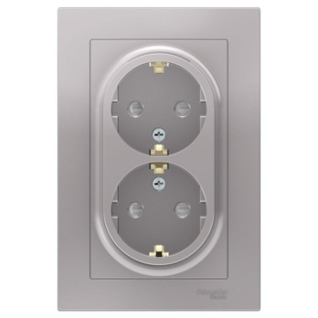 Розетка двойная с заземлением со шторками с рамкой Schneider Electric AtlasDesign ATN000326 Алюминий