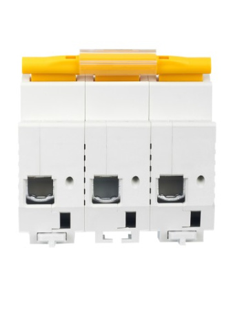 ВА47-100 3Р 63А 10кА х-ка С ИЭК автоматический выключатель