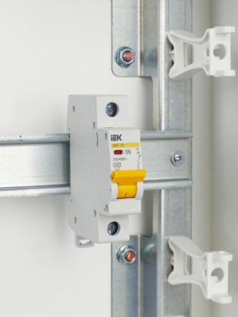 ВА47-29 1Р  6А 4,5кА х-ка В ИЭК автоматический выключатель