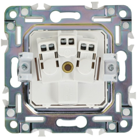 SKANDY Розетка с заземлением без защитных шторок 16А SK-R05Bl черный IEK