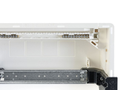 Щит cкрытой установки 24 места, винтовые клеммы, (382х318х72), IP-40 // Hager - Golf (Прозрачная матовая дверь)