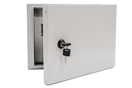 TITAN 3 Корпус металлический ЩРн-12 (240х330х120мм) IP54 IEK