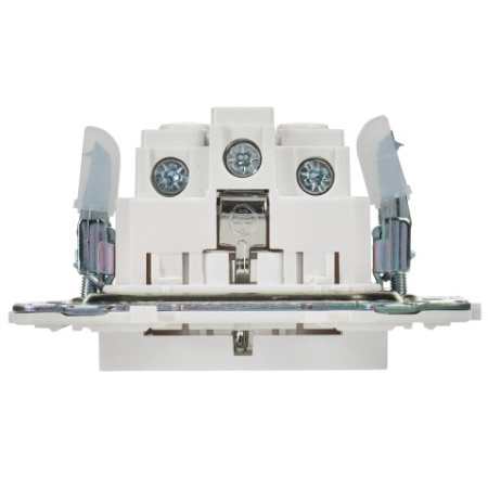 SKANDY Розетка с заземлением без защитных шторок 16А SK-R05W арктический белый IEK